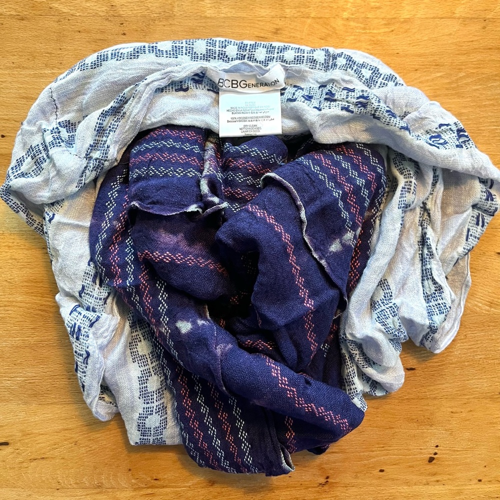 BCBGGENERATION Eternity Scarf